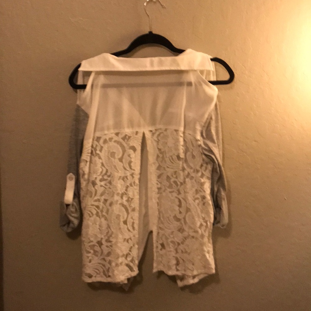 button down - Picture 2 of 2